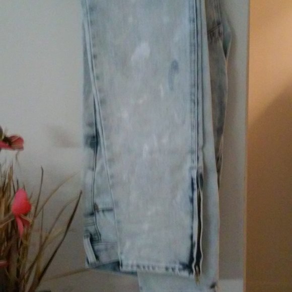 "LIKE NEW" MEN'S PACSUN COMFORT DISTRESSED STRETCH STACKED SKINNY - Picture 2 of 5